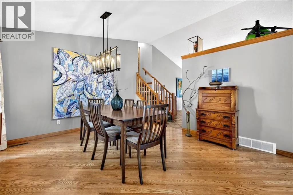 5 Sunset Crescent
