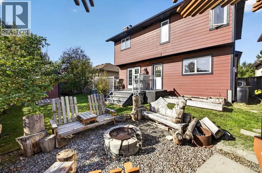 5 Sunset Crescent