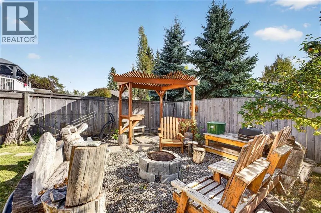5 Sunset Crescent