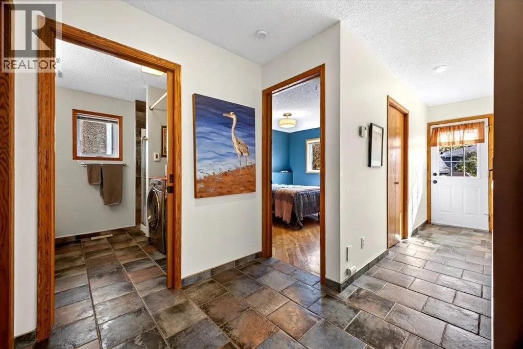 5 Sunset Crescent