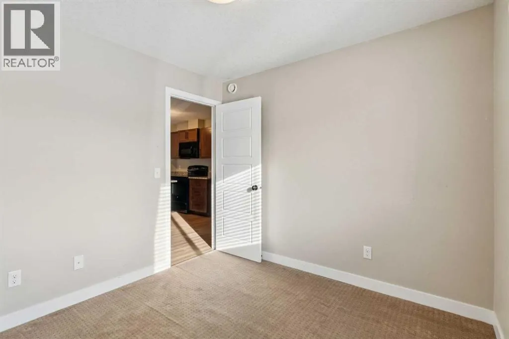 4102, 2781 Chinook Winds Drive SW