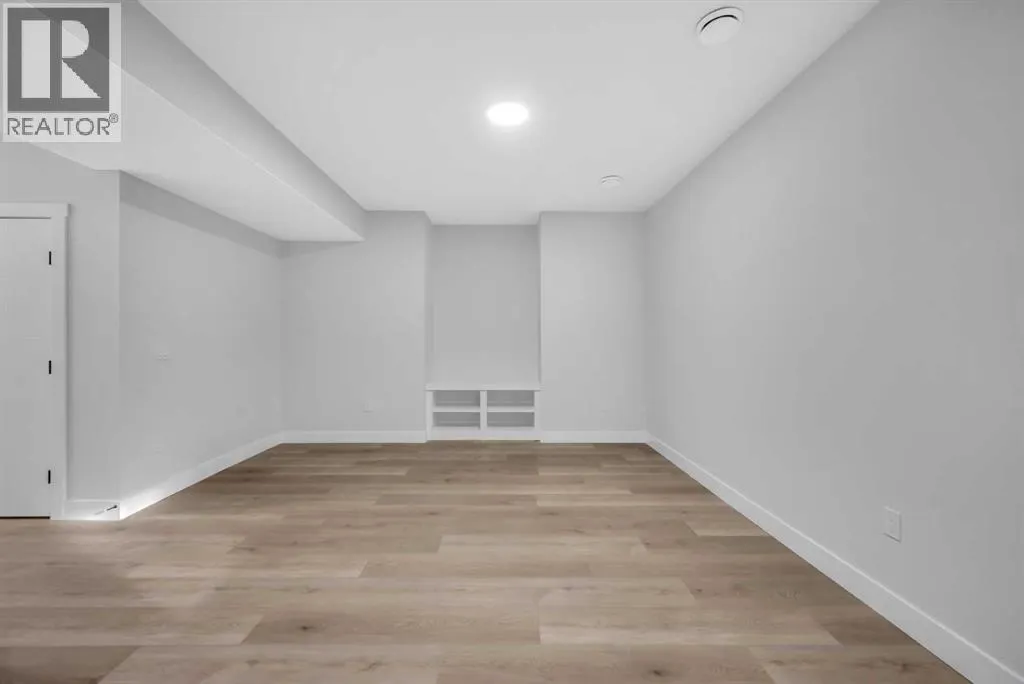 203 KINNIBURGH Place