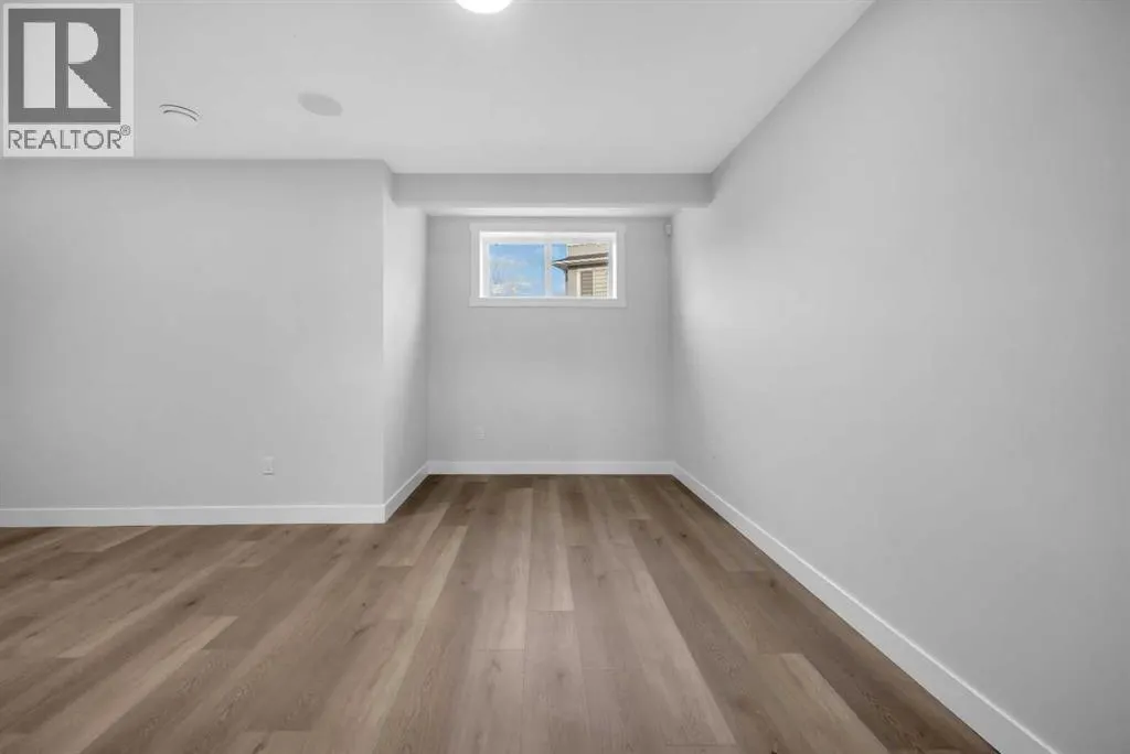 203 KINNIBURGH Place