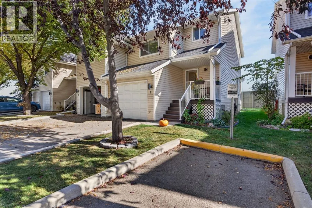 9, 567 Edmonton Trail NE