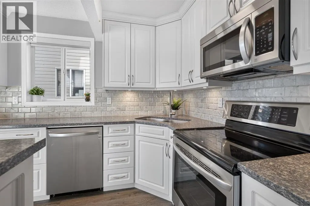 9, 567 Edmonton Trail NE