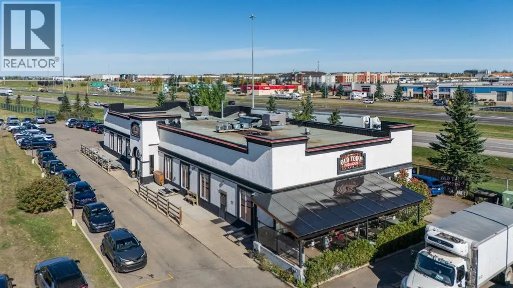 9, 567 Edmonton Trail NE