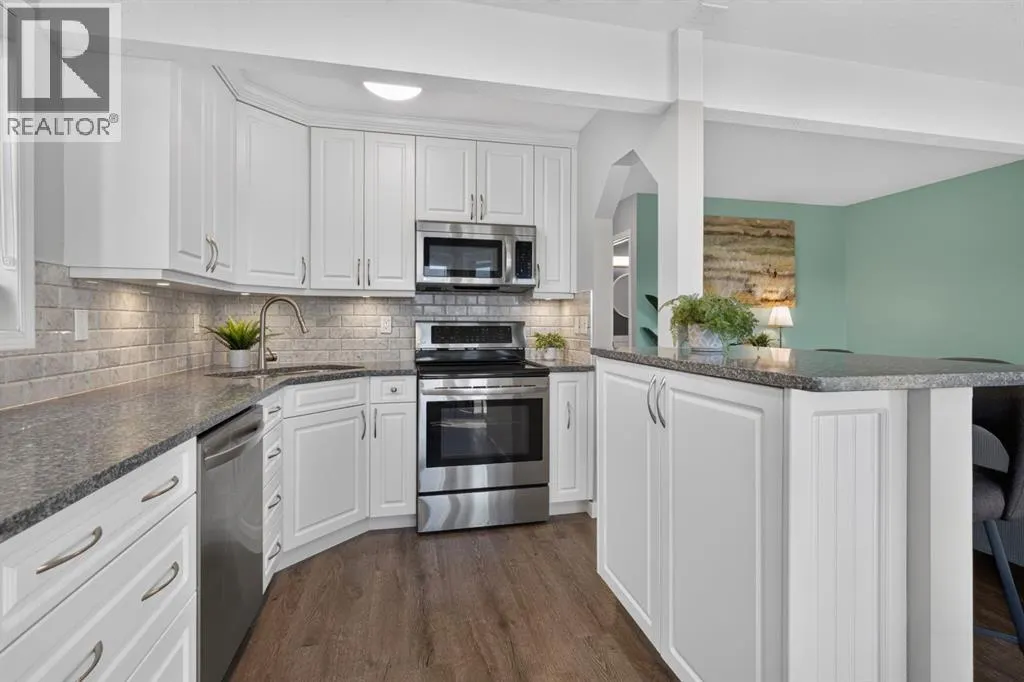 9, 567 Edmonton Trail NE