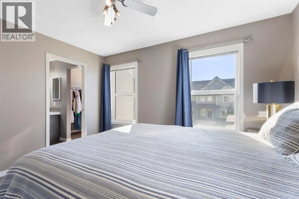 42 Copperpond Place SE