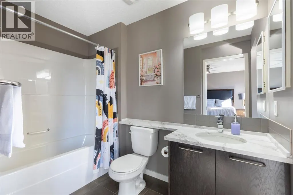 42 Copperpond Place SE
