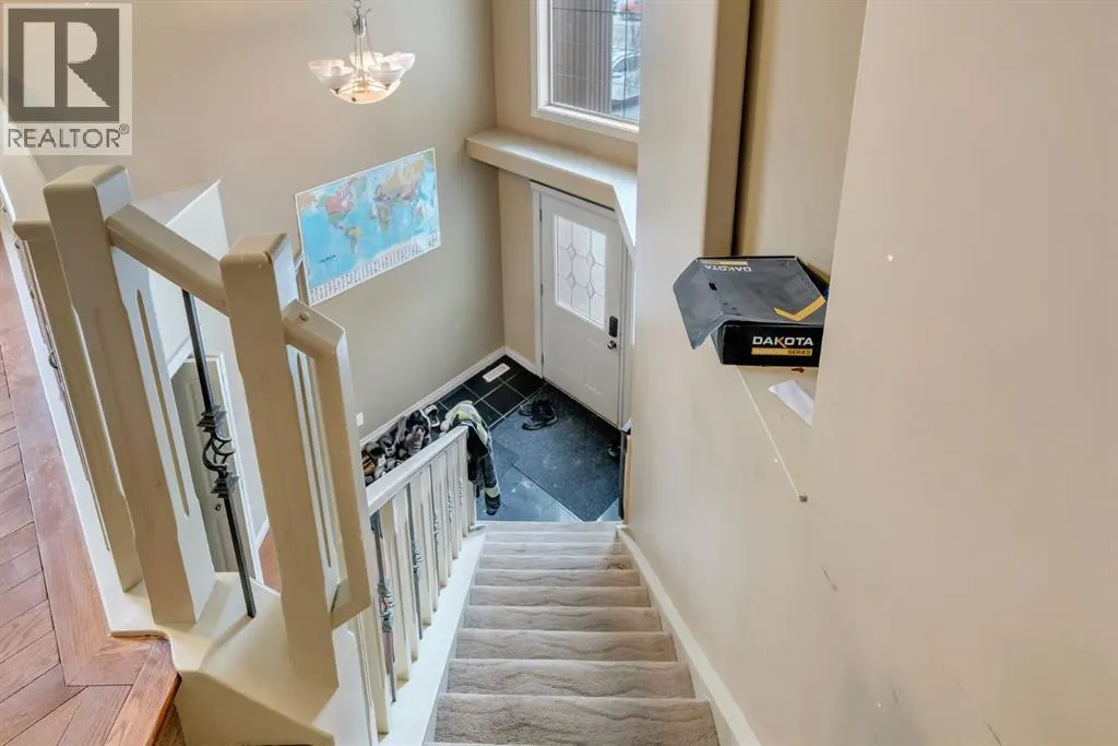 35 Cranleigh Drive SE