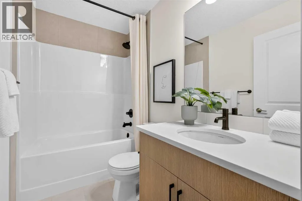 157 Silver Spruce Road SW