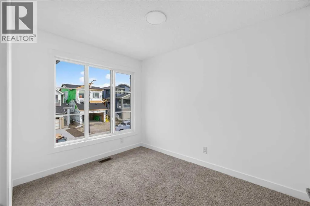 157 Silver Spruce Road SW