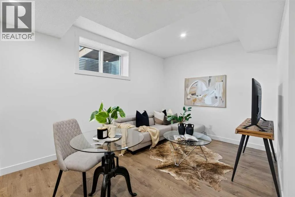 157 Silver Spruce Road SW