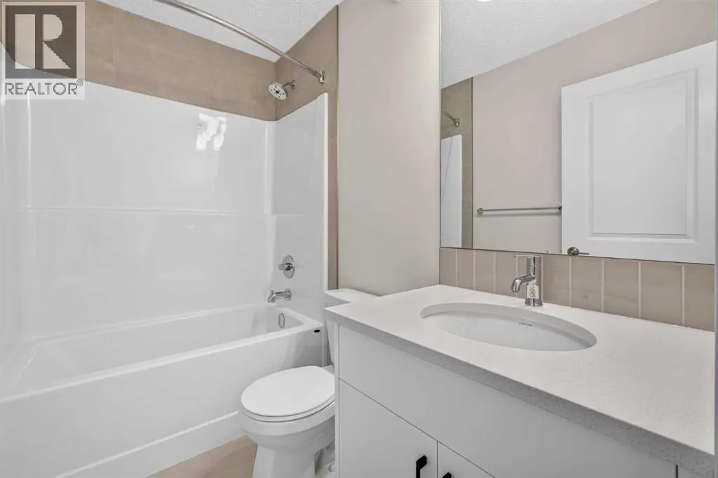 165 Silver Spruce Road SW