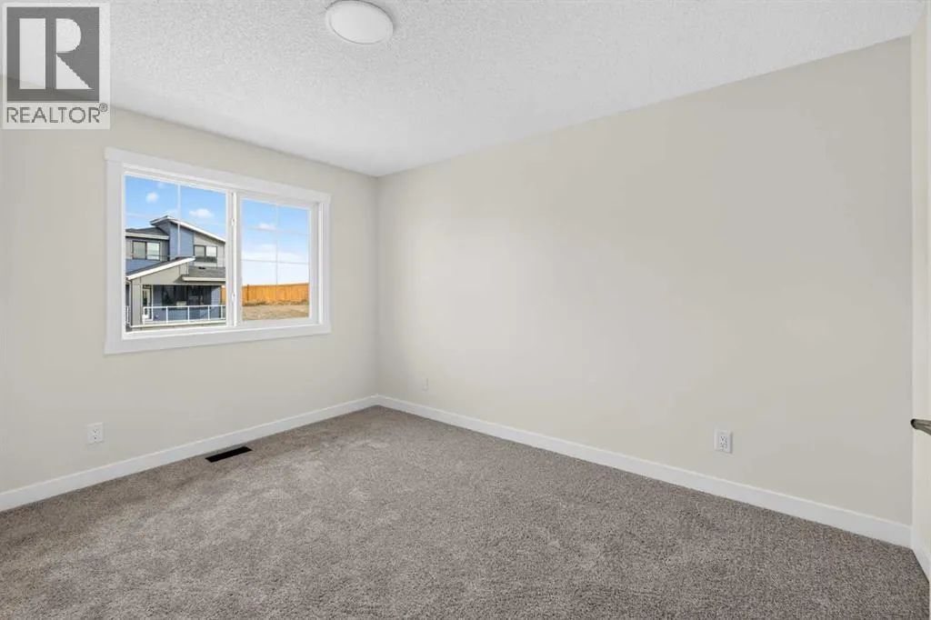 165 Silver Spruce Road SW