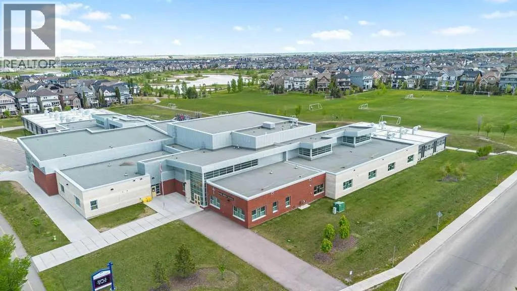 237 Mahogany Parade SE