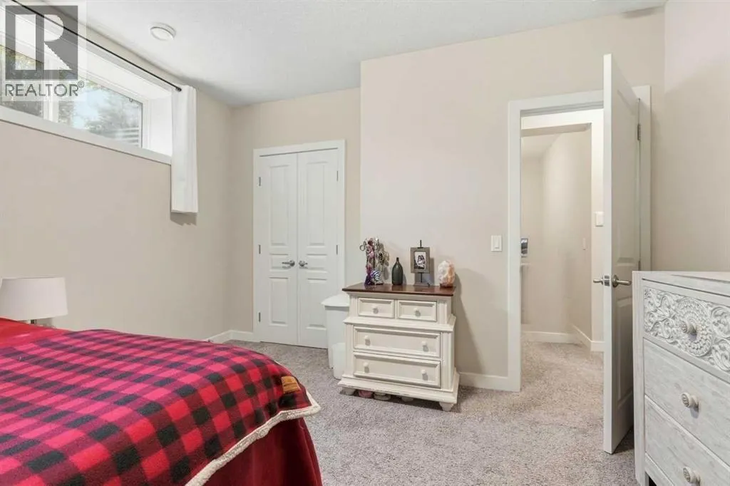 237 Mahogany Parade SE