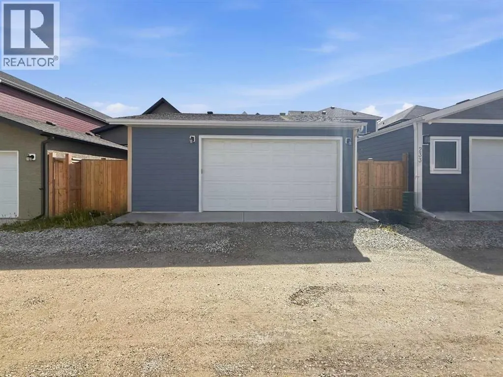 237 Mahogany Parade SE