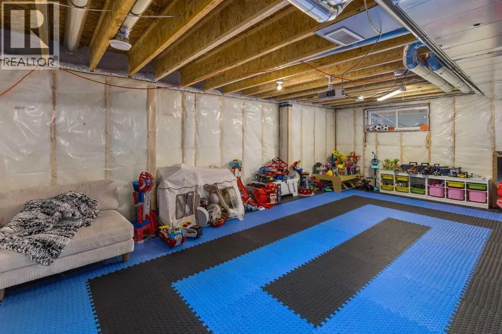 1595 Baywater Street SW