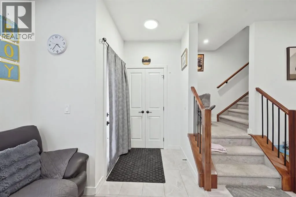 118 Saddlelake Manor NE