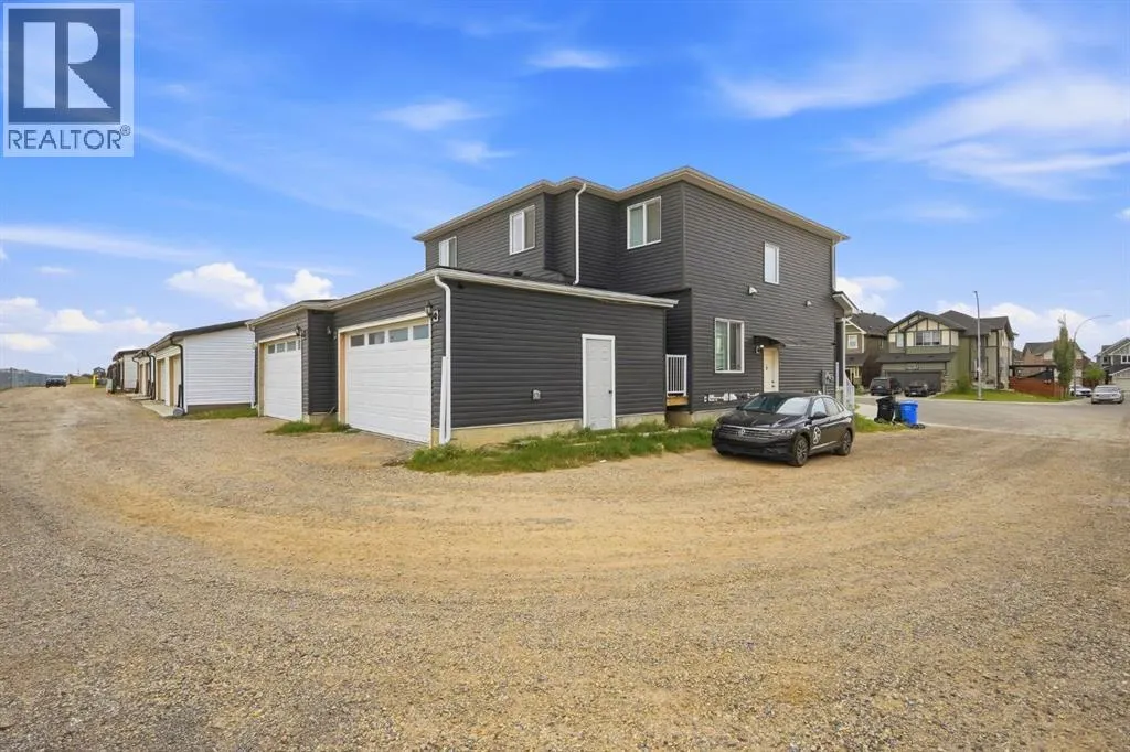 118 Saddlelake Manor NE