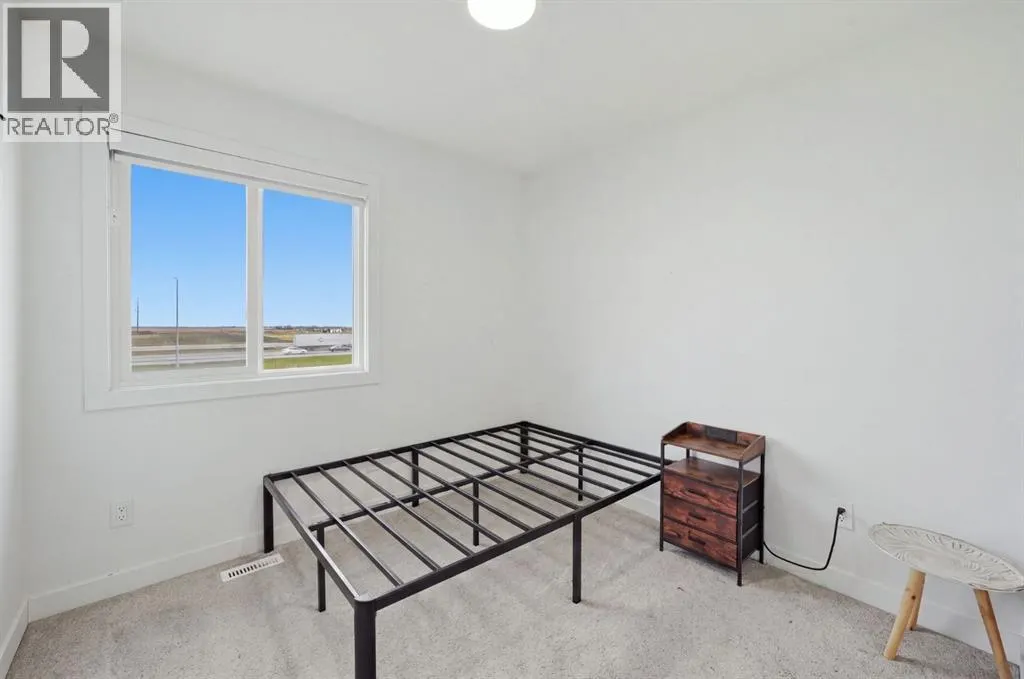 118 Saddlelake Manor NE