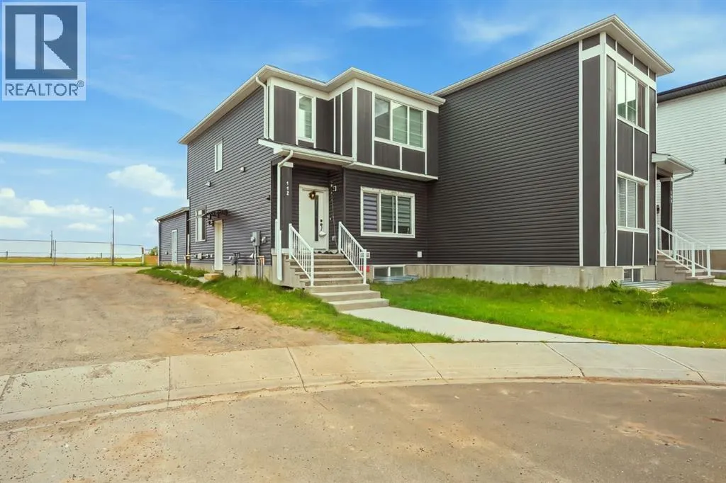 118 Saddlelake Manor NE