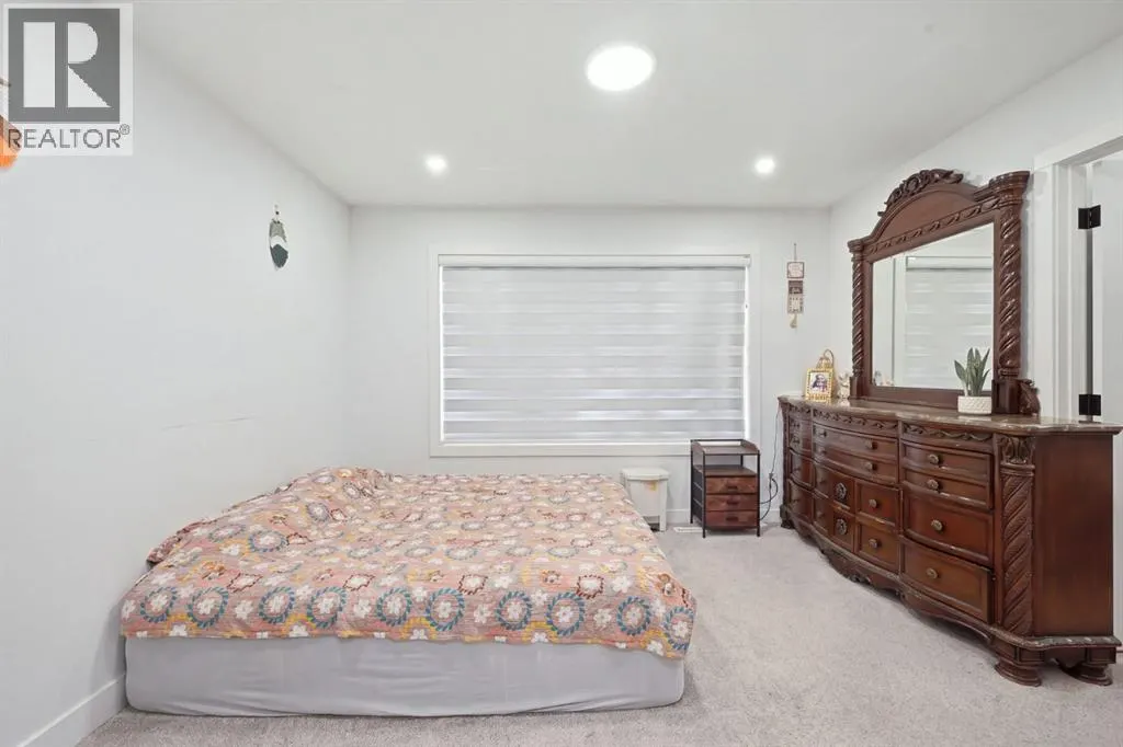 118 Saddlelake Manor NE