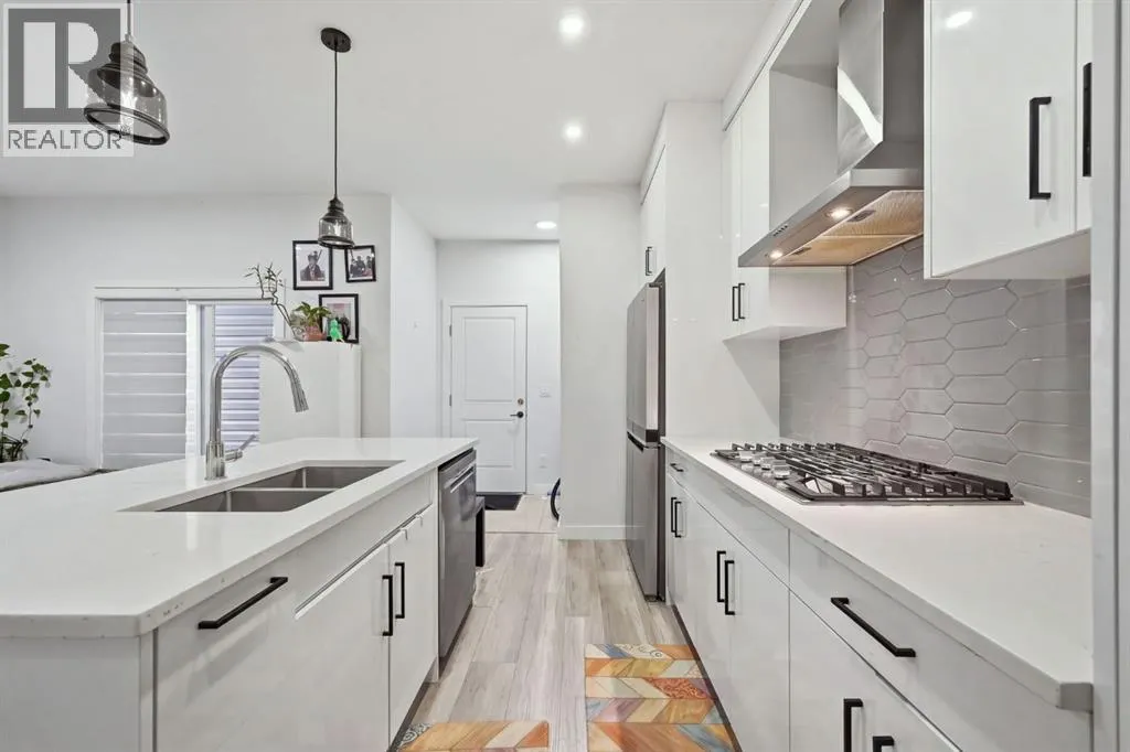 118 Saddlelake Manor NE