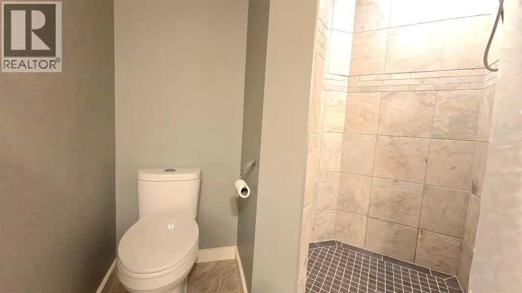 6 Cranwell Manor SE