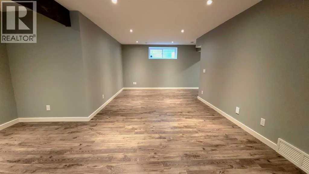 6 Cranwell Manor SE