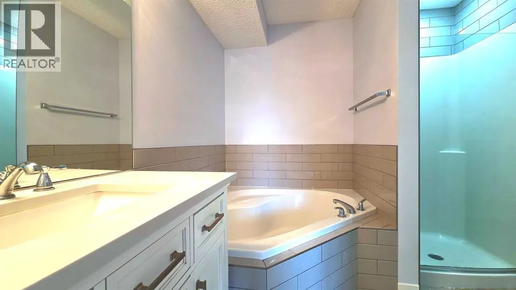 6 Cranwell Manor SE