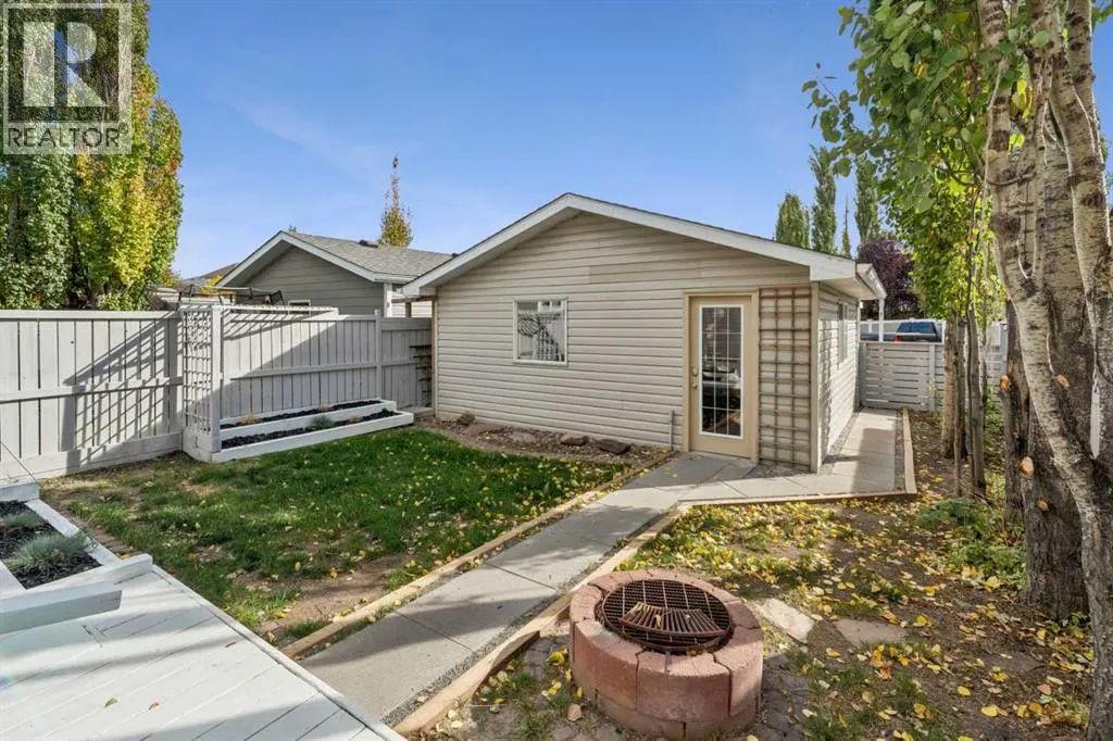 180 Chaparral Ridge Circle SE