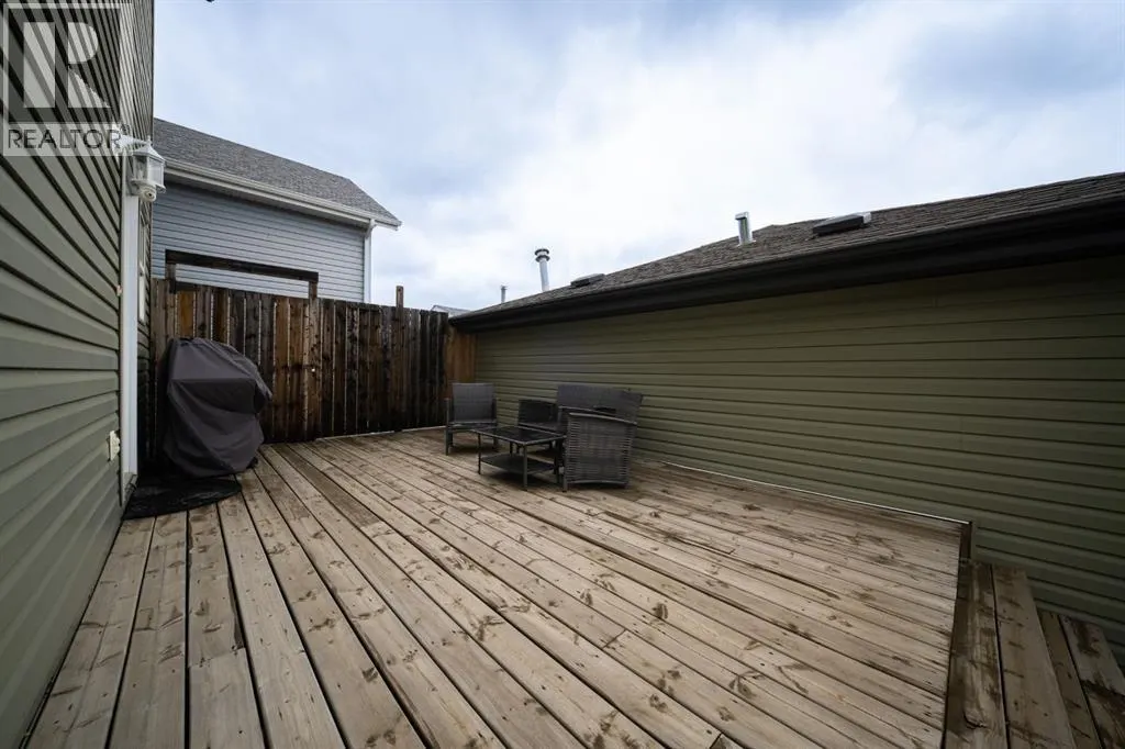 604 Athabasca Avenue