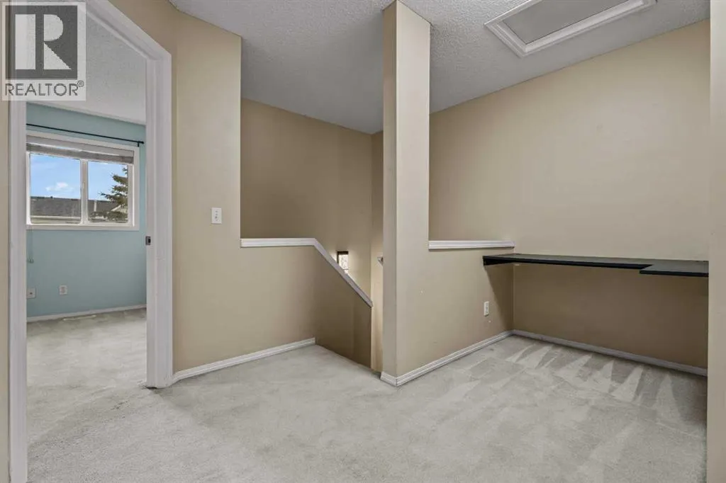 255 Prestwick Acres Lane SE