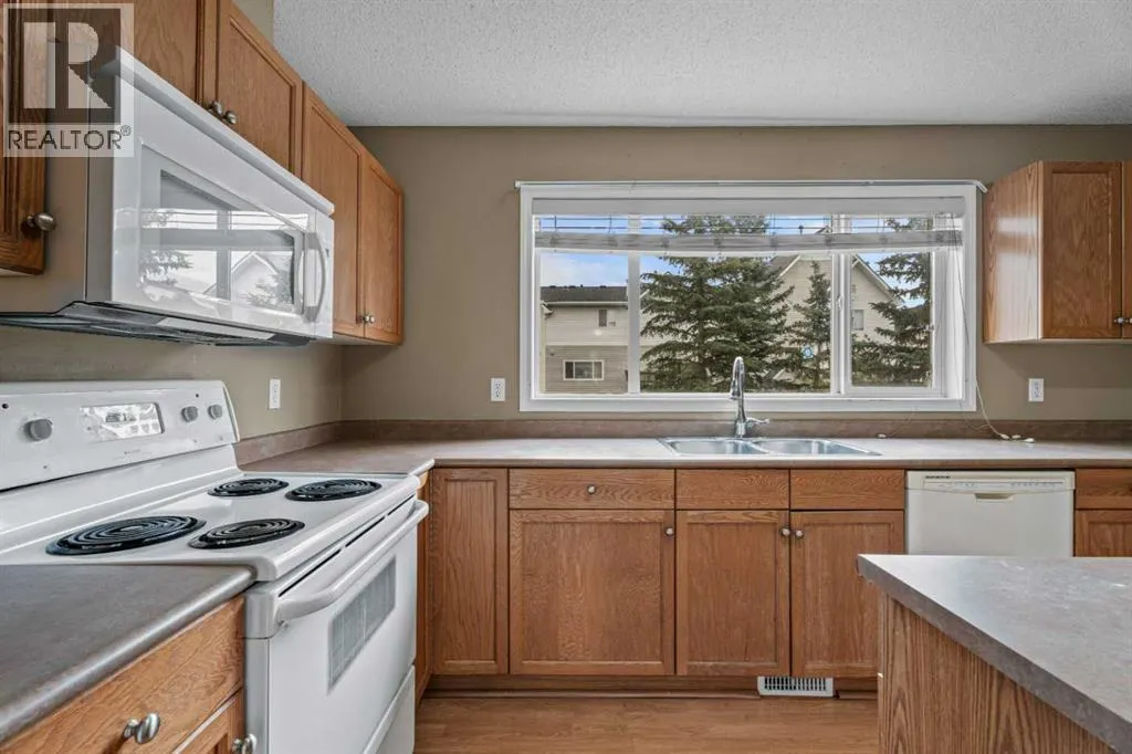 255 Prestwick Acres Lane SE