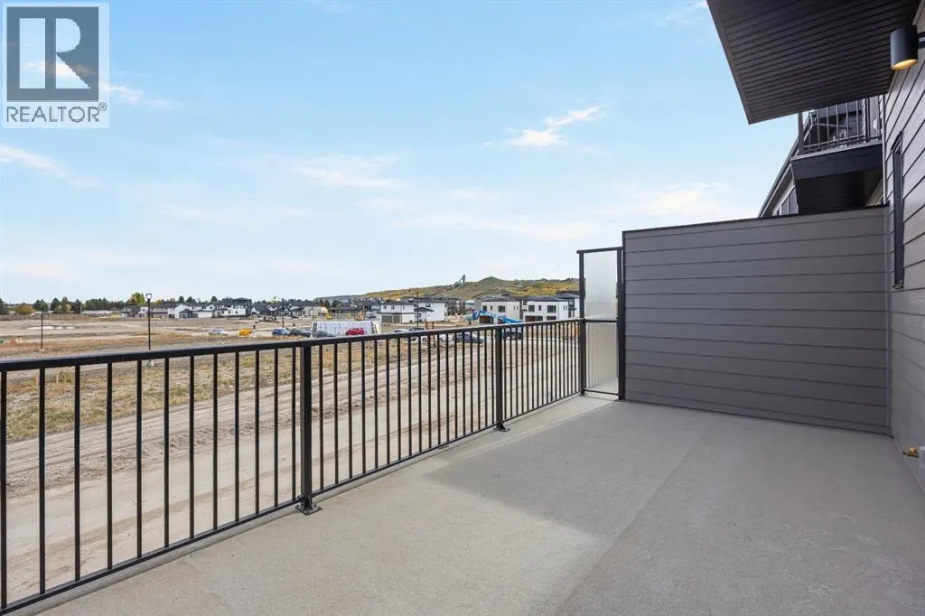 112 Greenwich Drive NW