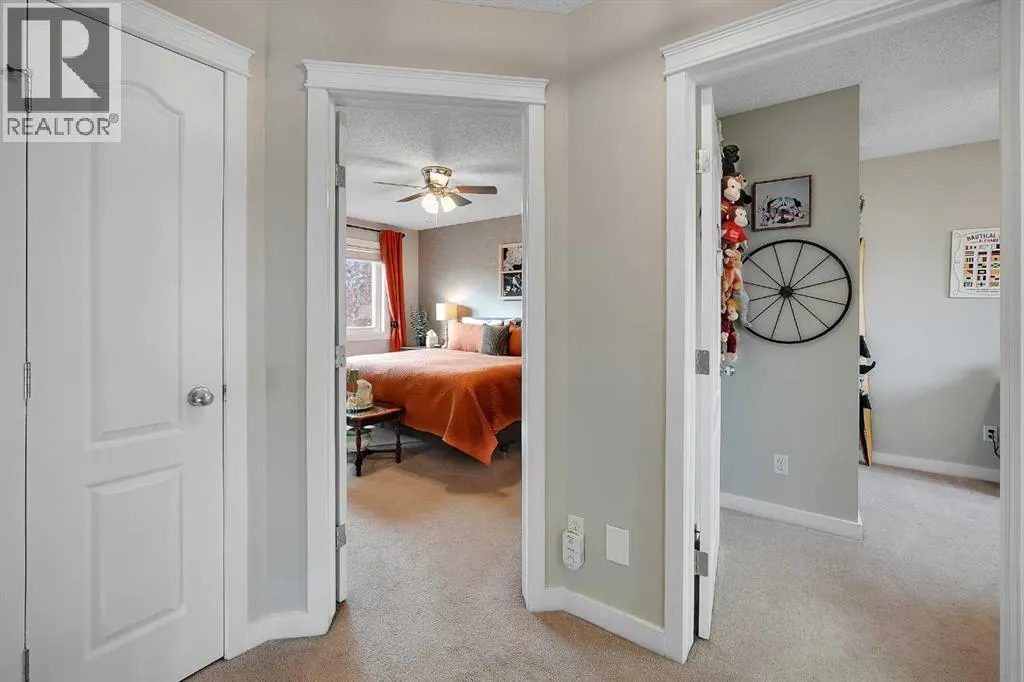 87 Springs Crescent SE