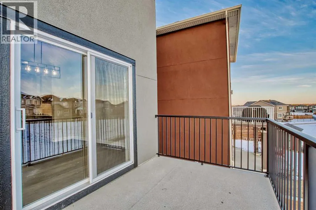 78 Baysprings Gardens SW