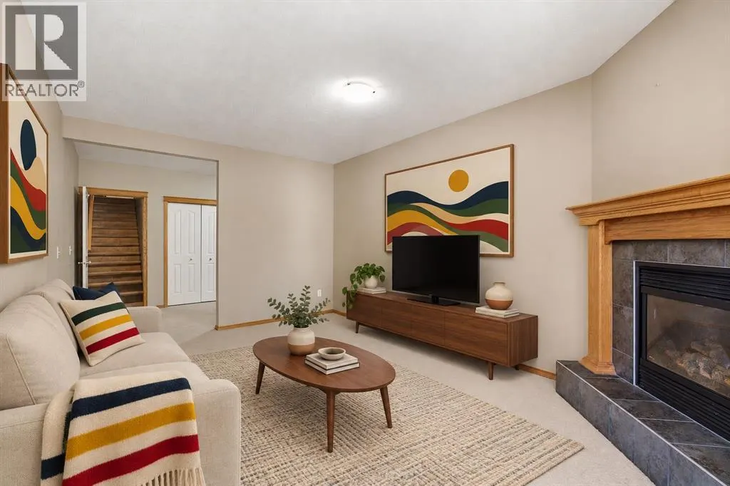 7 Royal Birch Green NW
