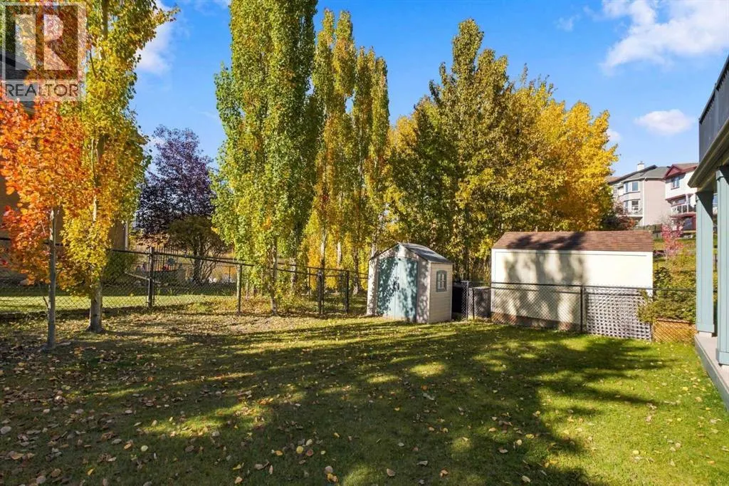 7 Royal Birch Green NW