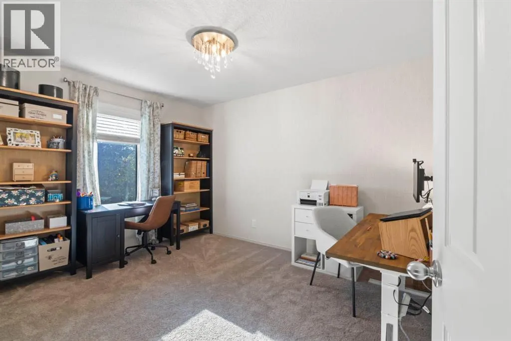 1621 Strathcona Drive SW