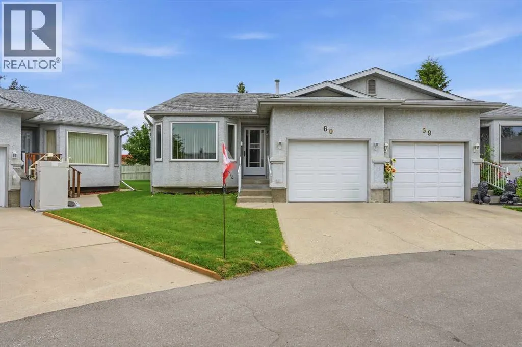 60 Rundlelawn Green NE