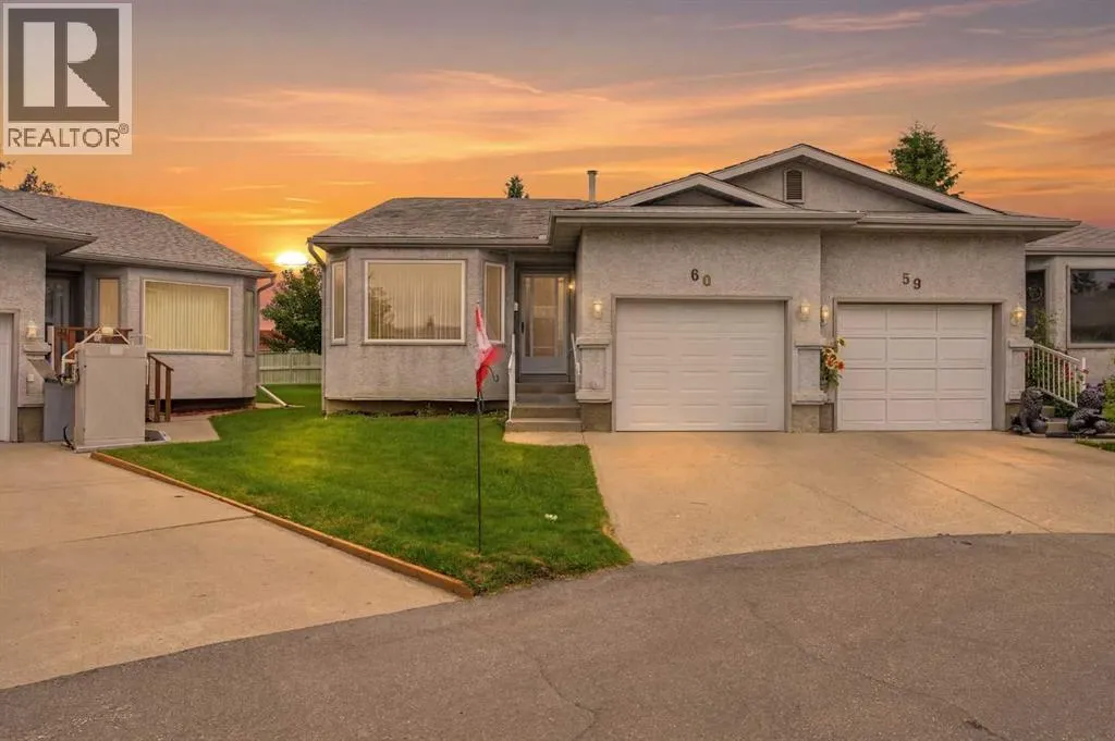 60 Rundlelawn Green NE