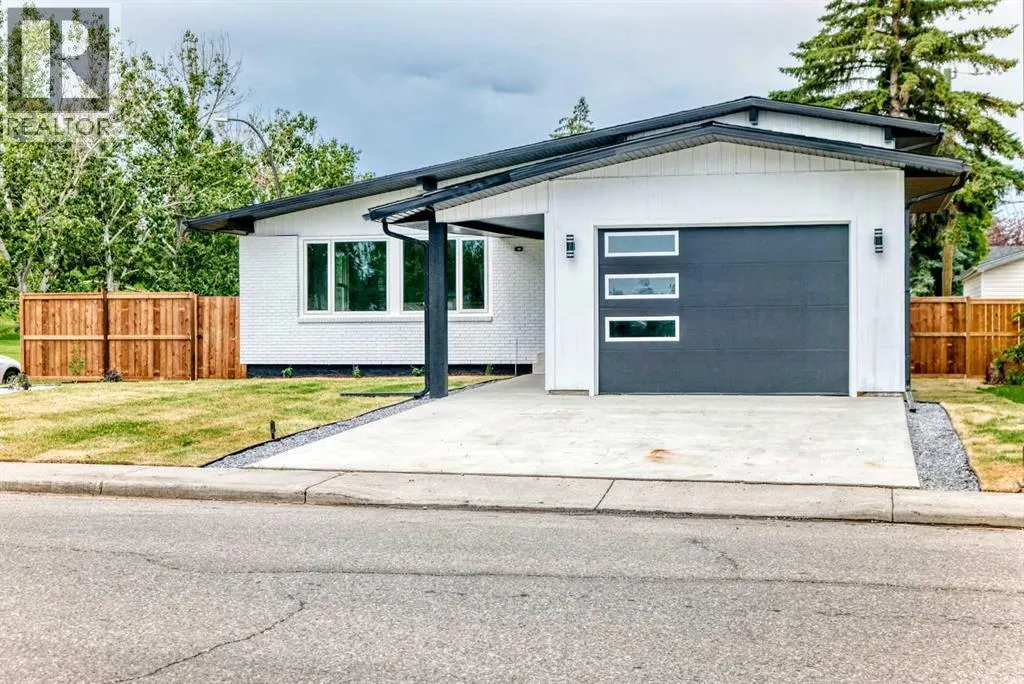1204 Lake Sylvan Drive SE
