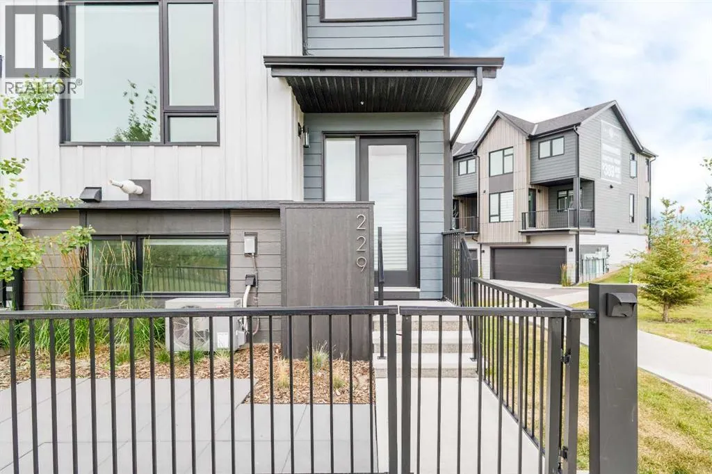 229, 85 Sage Hill Heights NW