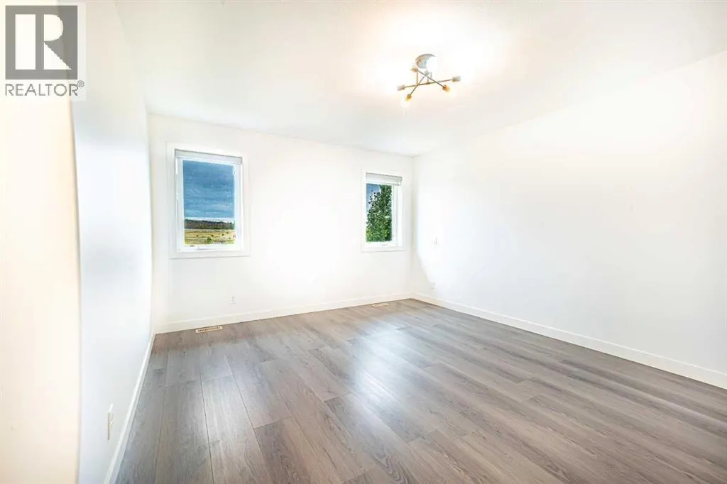 63 Truant Crescent