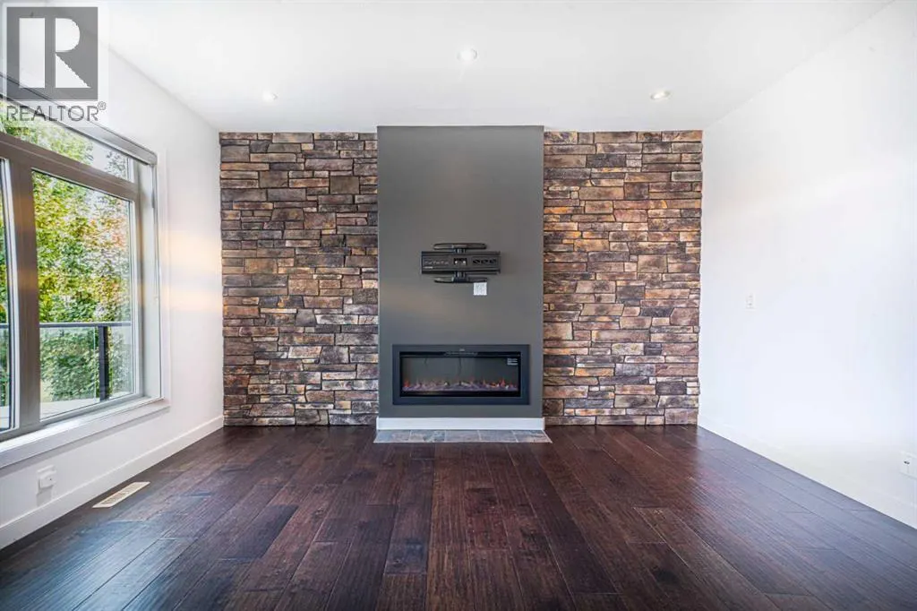63 Truant Crescent