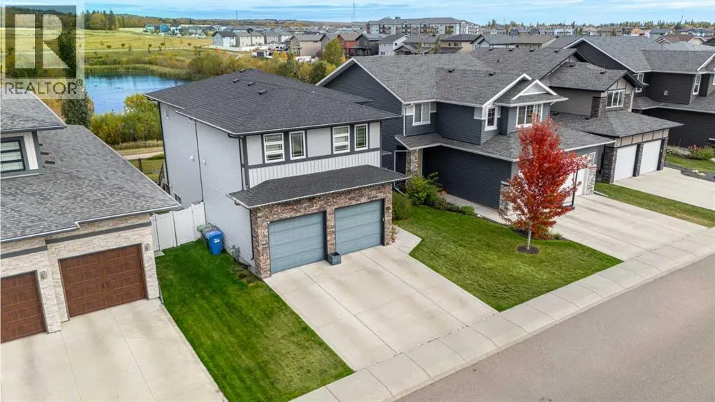 63 Truant Crescent