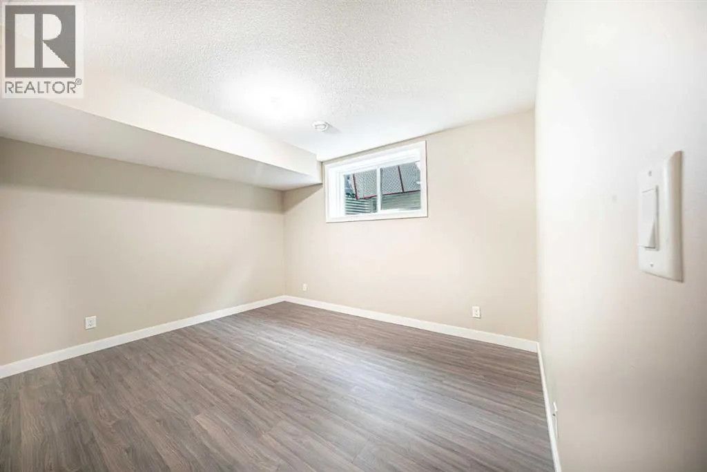 63 Truant Crescent
